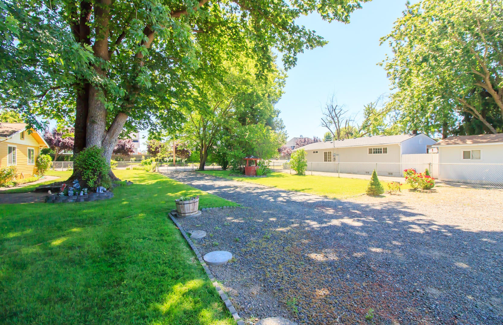 5161 Gebhard Road Central Point, OR 97502 - Photo 26 of 27 26