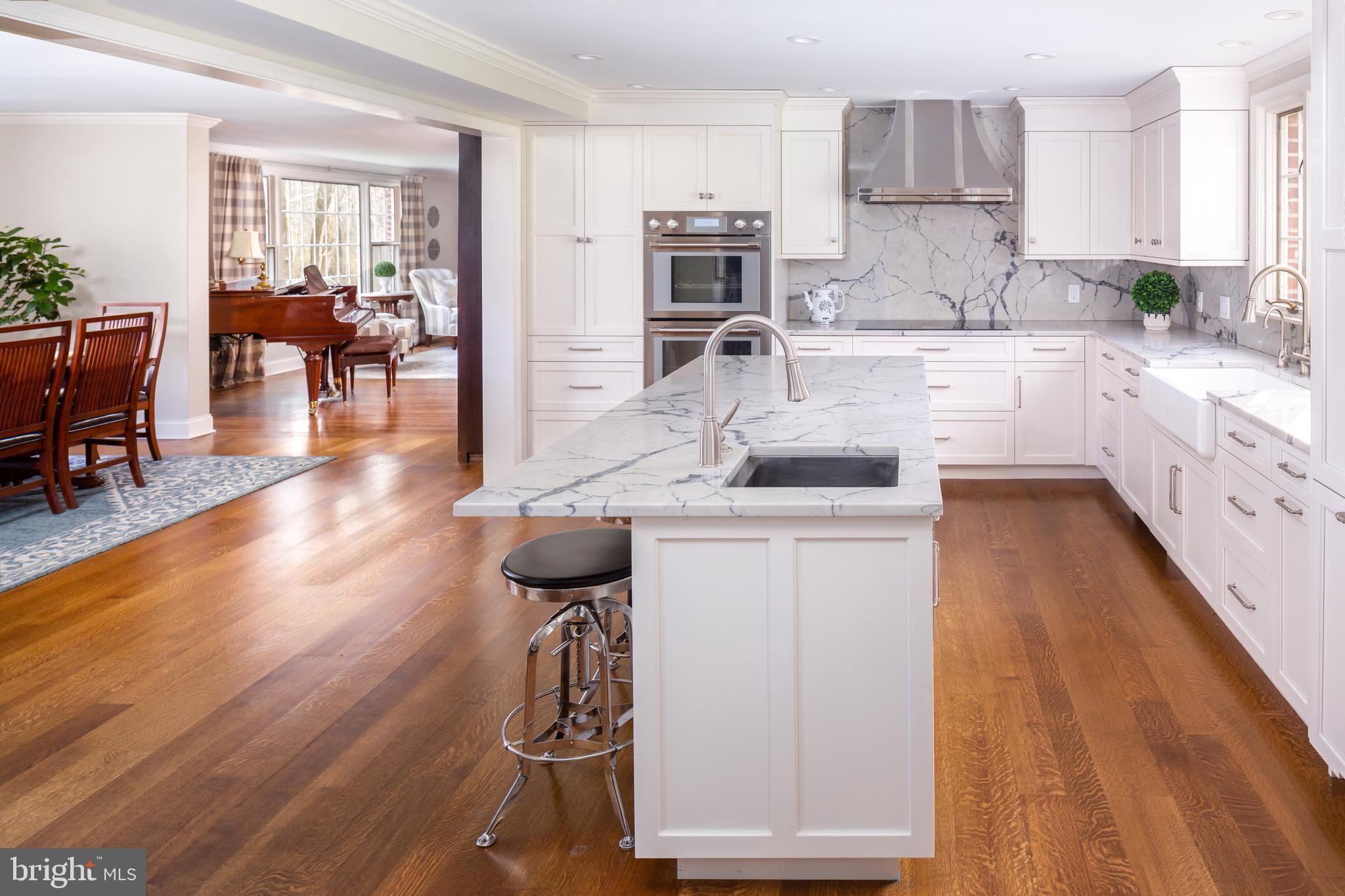 664 Malin Road Newtown Square, PA 19073 - Photo 9 of 42 Kitchen.