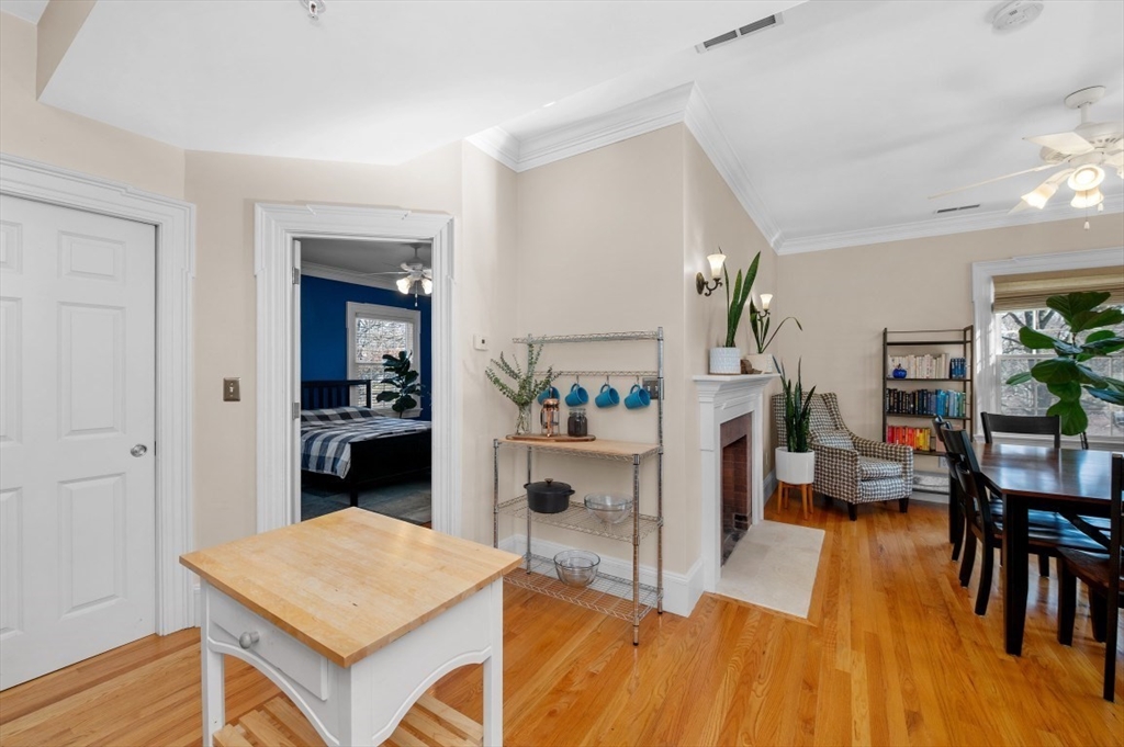 8 Parker Road, Unit 5 Wakefield, MA 01880 - Photo 5 of 20