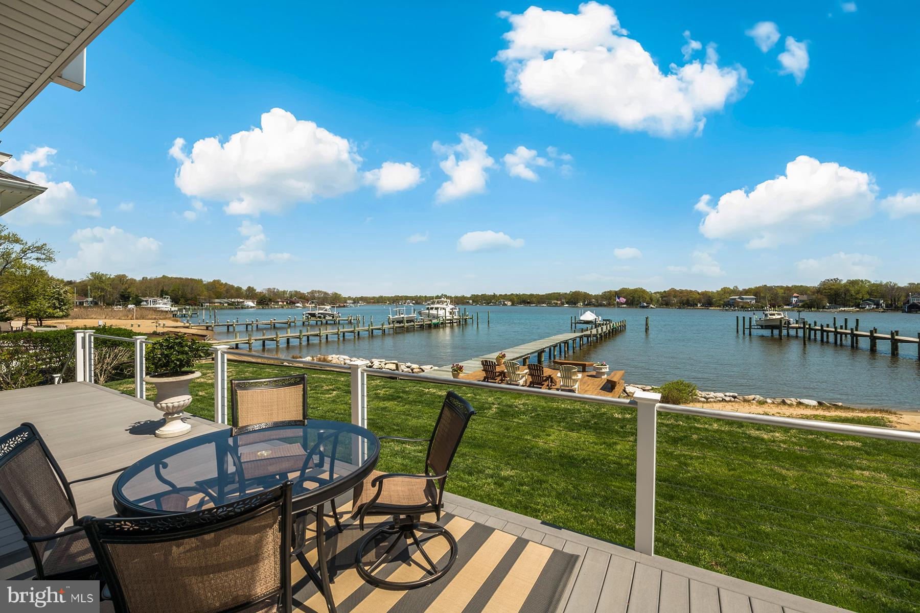 3745 Thomas Point Road Annapolis, MD 21403 - Photo 6 of 26 Al fresco dining on the waterside deck