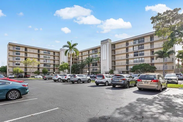 $375,000 | 13 Royal Palm Way, Unit 602, Boca Raton, FL 33432