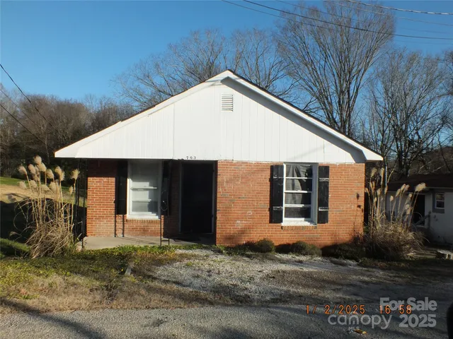 $415,000 | 701 Taylor Street, Lancaster, SC 29720