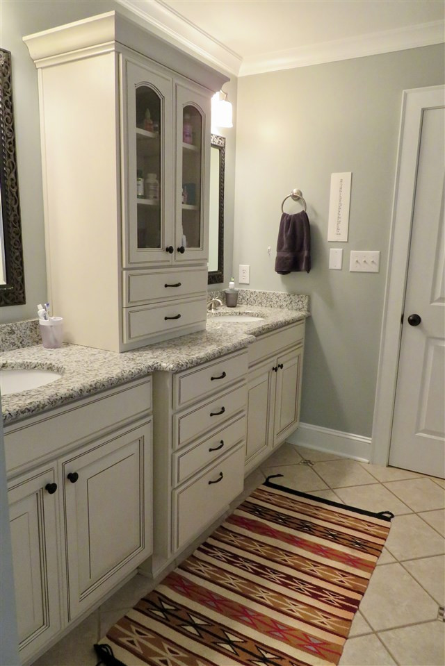 2815 Van Dyke Avenue Raleigh, NC 27607 - Photo 21 of 30 Double Vanity Sinks