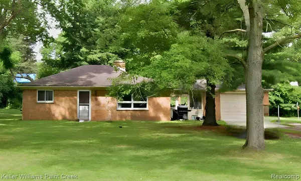$900 | 2740 Devondale Road, Rochester Hills, MI 48309