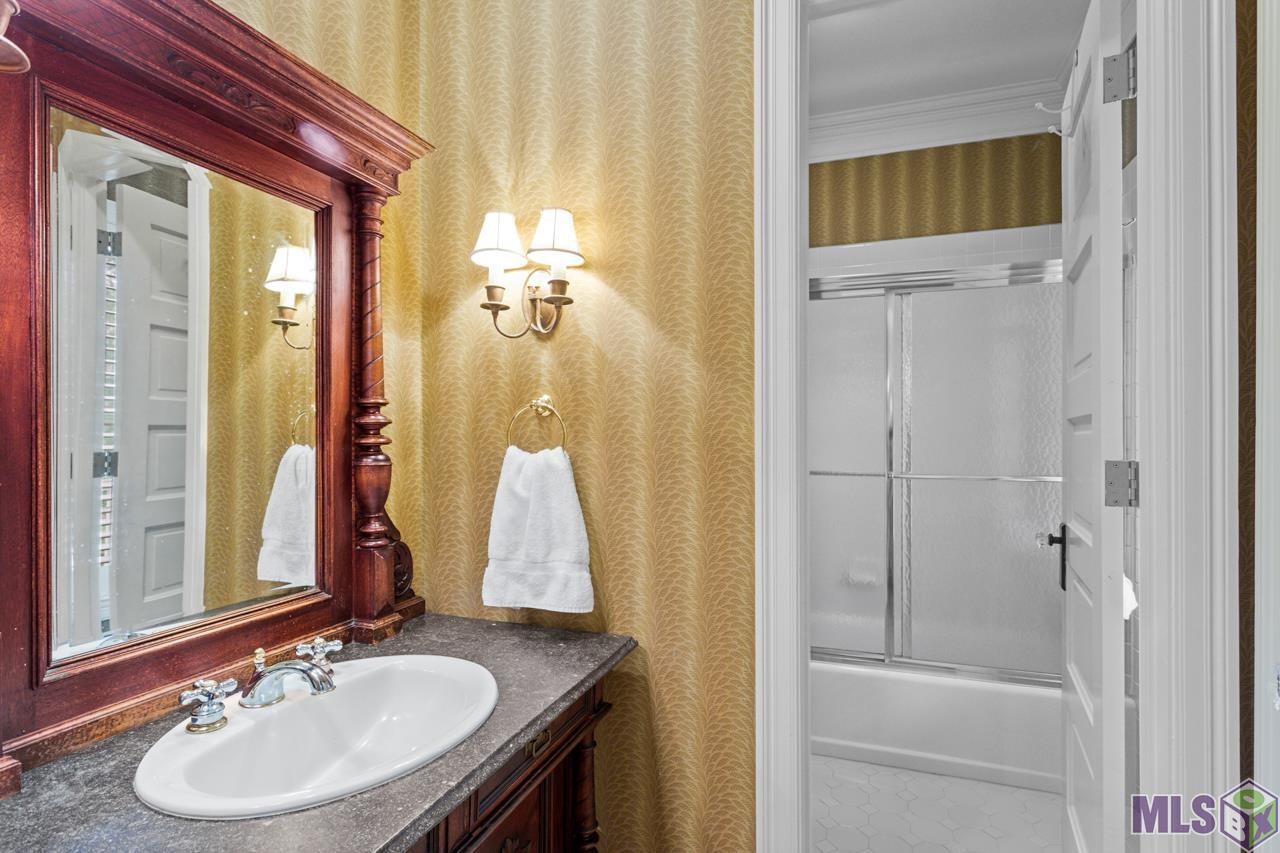 10215 Barringer Foreman Road Baton Rouge, LA 70809 - Photo 27 of 35