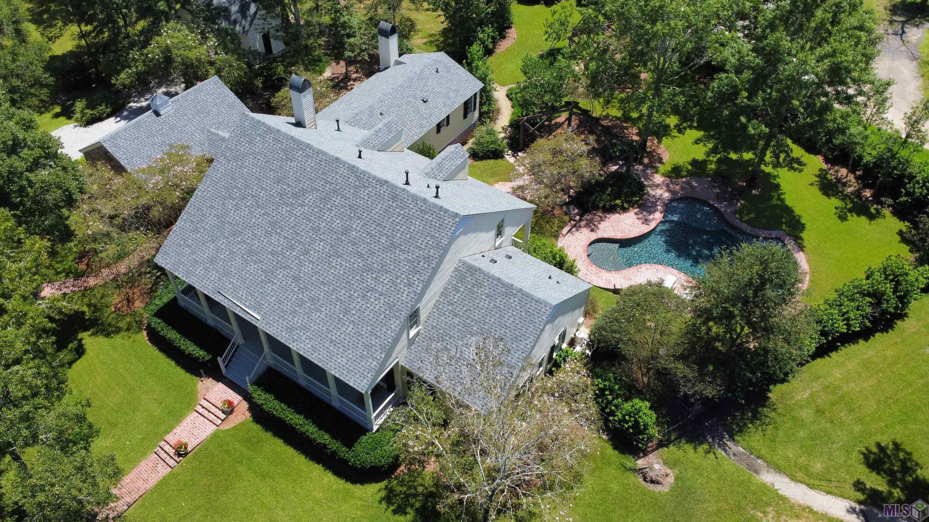 10215 Barringer Foreman Road Baton Rouge, LA 70809 - Photo 8 of 35