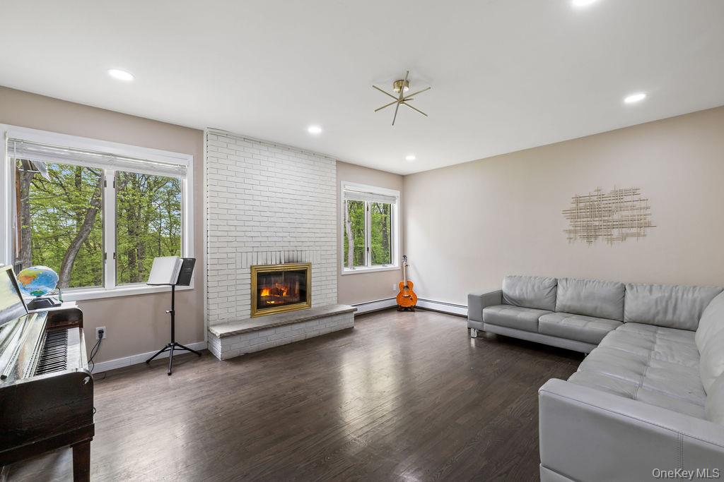 10 Christine Drive Spring Valley, NY 10977 - Photo 20 of 49