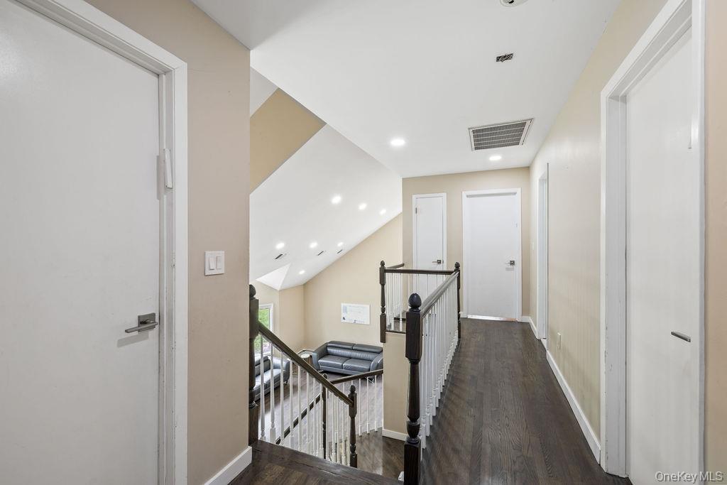 10 Christine Drive Spring Valley, NY 10977 - Photo 23 of 49
