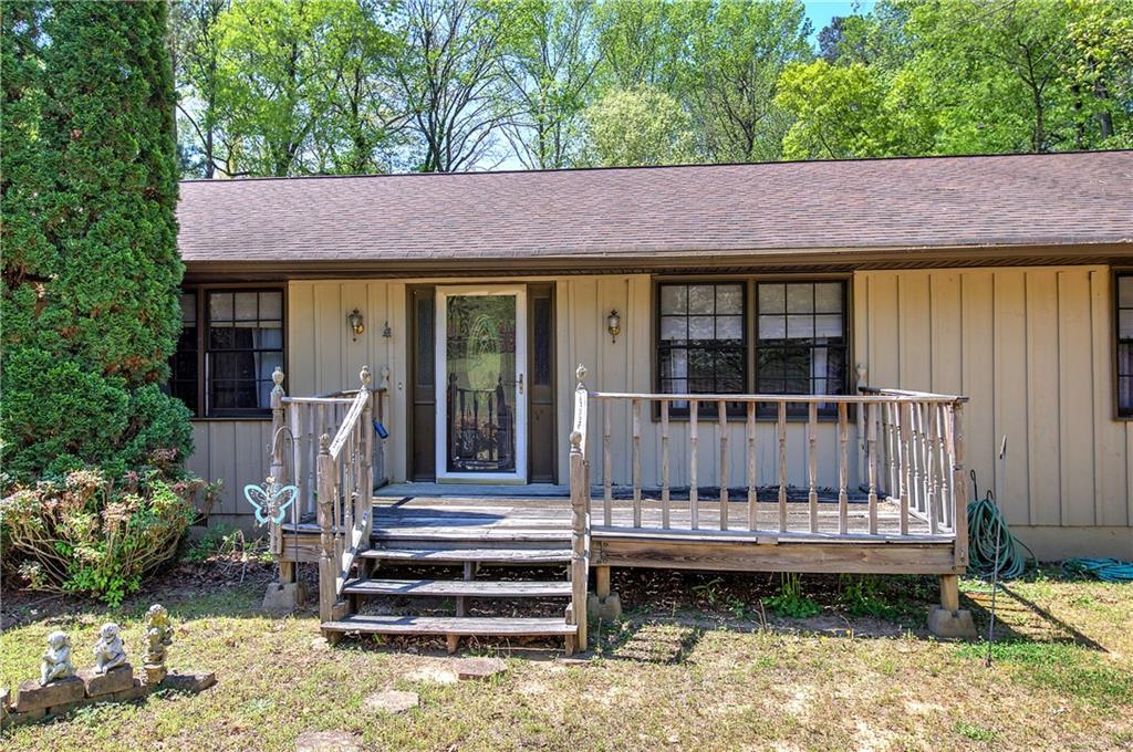 2534 Horseshoe Bend Road Southwest Marietta, GA 30064 - Photo 4 of 50