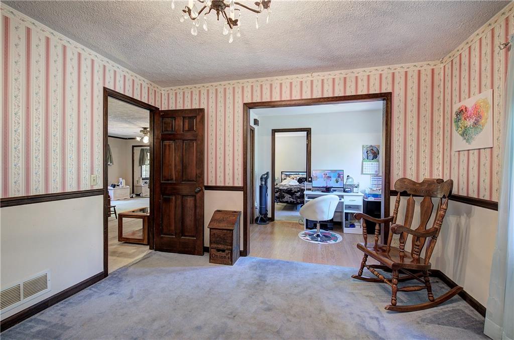 2534 Horseshoe Bend Road Southwest Marietta, GA 30064 - Photo 5 of 50