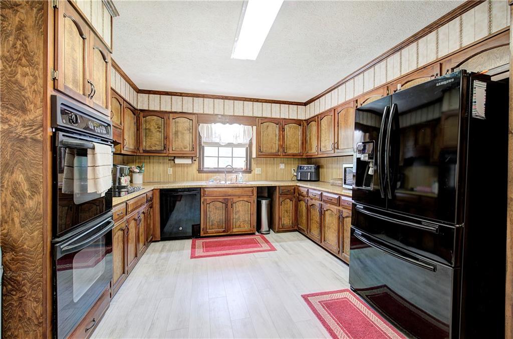 2534 Horseshoe Bend Road Southwest Marietta, GA 30064 - Photo 8 of 50