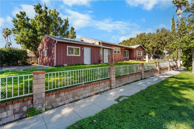 $999,000 | 1645 Coolidge Avenue, Pasadena, CA 91104