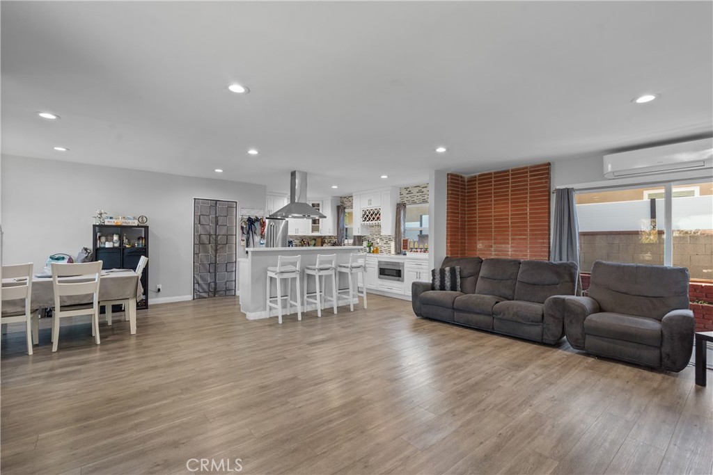 1645 Coolidge Avenue Pasadena, CA 91104 - Photo 4 of 22