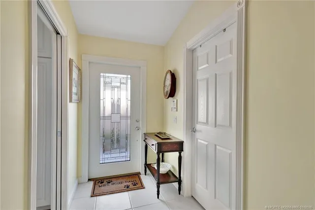 $499,900 | 8522 Southeast Retreat Drive, Hobe Sound, FL 33455