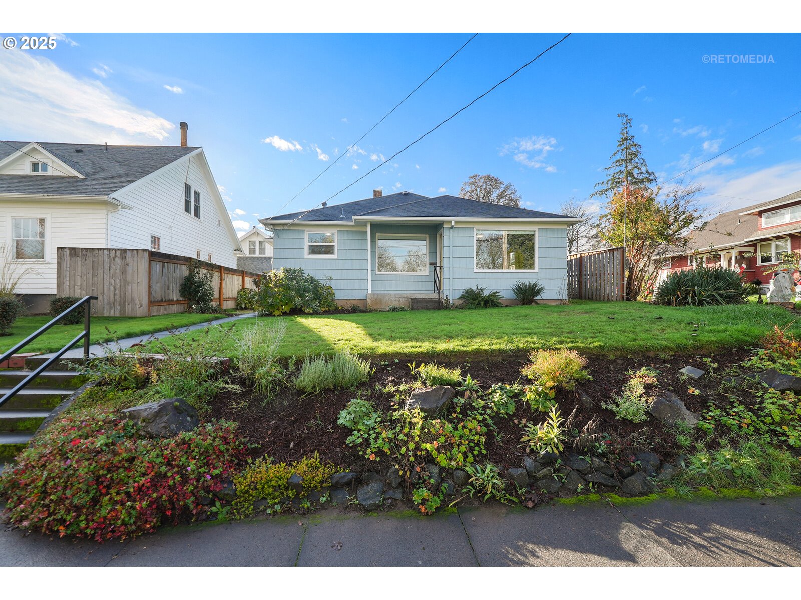 2032 18th Avenue Forest Grove, OR 97116 - Photo 2 of 30