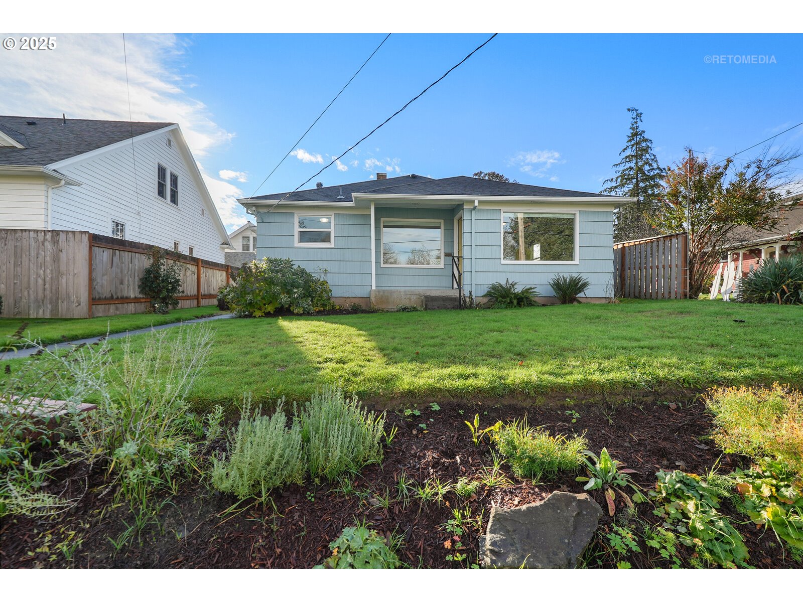 2032 18th Avenue Forest Grove, OR 97116 - Photo 3 of 30