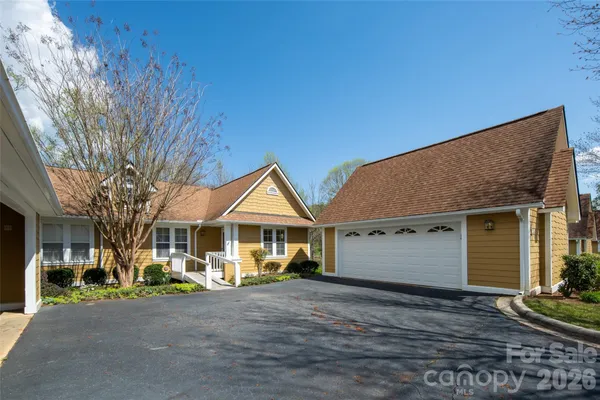 $354,900 | 803 Woodlea Court, Asheville, NC 28806