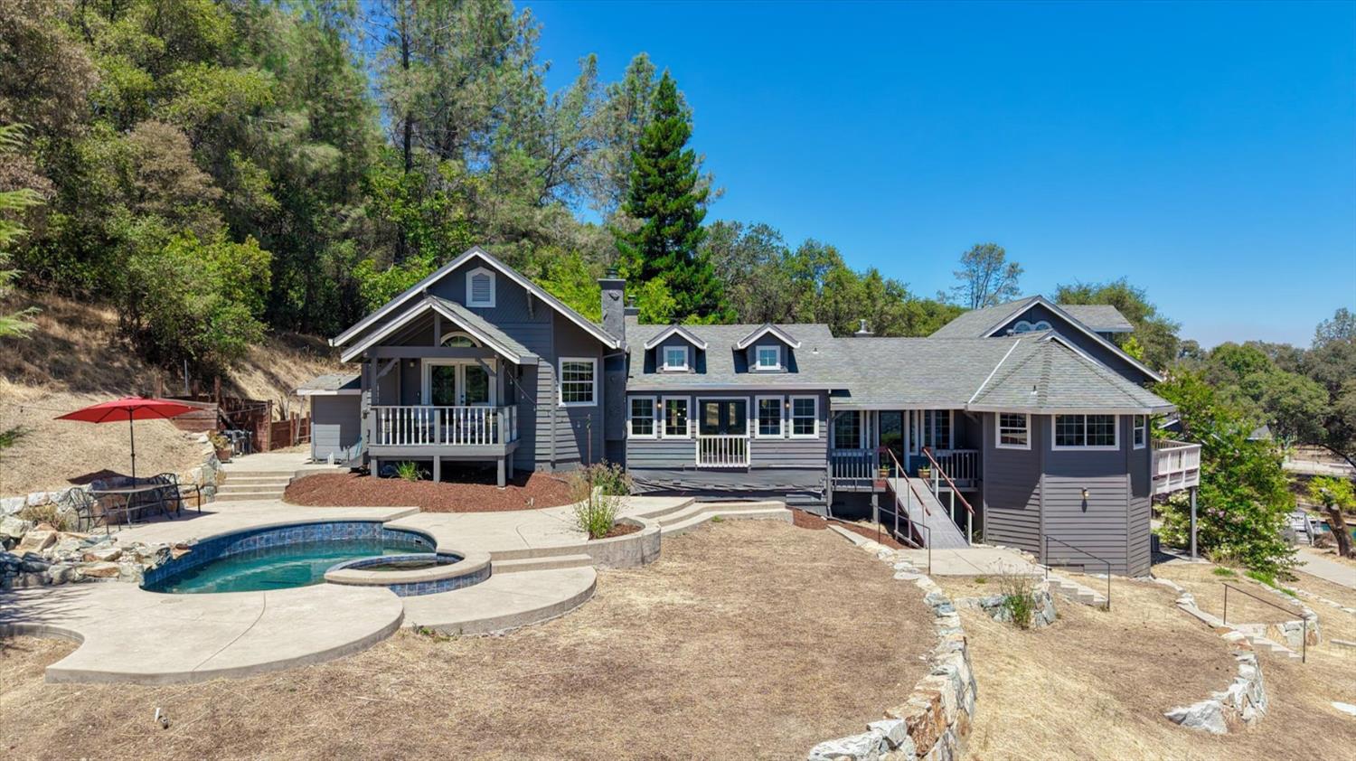 14030 Pleasant Valley Road Penn Valley, CA 95946 - Photo 2 of 48 Gallery Image 2