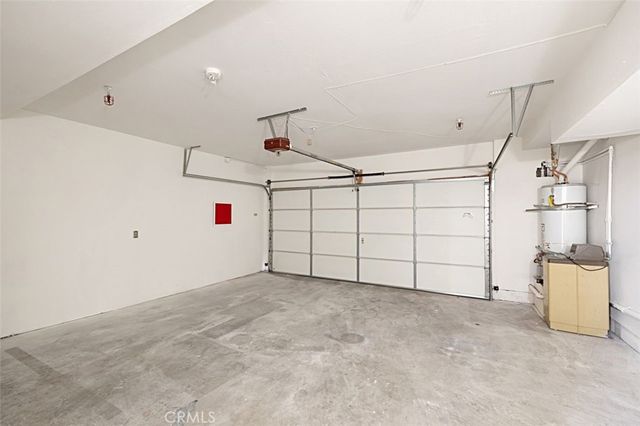 a view of a garage