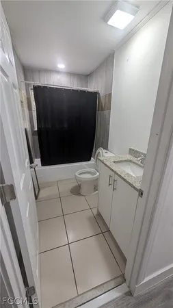 $2,300 | 660 South Missouri Street, LaBelle, FL 33935