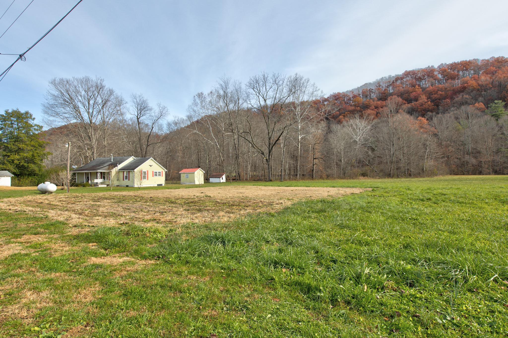 9660 Cranston Road Morehead, KY 40351 - Photo 4 of 25 261A6517_8_9