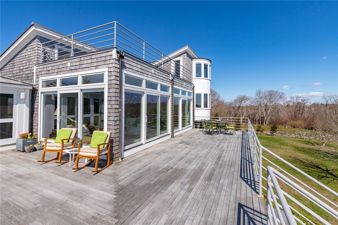 120 Sakonnet Point Road Little Compton, RI 02837 - Photo 4 of 46