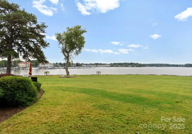 $3,950,000 | 18212 Pompano Place, Cornelius, NC 28031