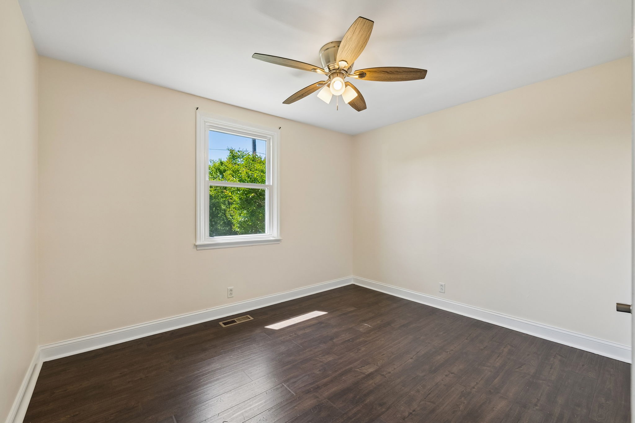 200 South Valley Road Hendersonville, TN 37075 - Photo 23 of 41
