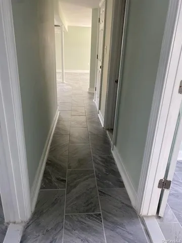 $3,200 | 105 South 32nd Street, Wyandanch, NY 11798