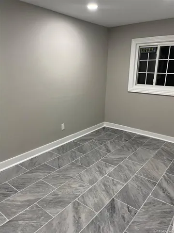 $3,200 | 105 South 32nd Street, Wyandanch, NY 11798