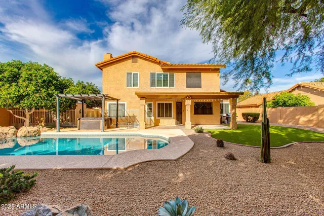 $6,000 | 5513 East Grovers Avenue, Scottsdale, AZ 85254