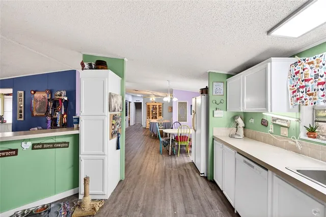 $425,000 | 650 Northeast 170th Avenue, Williston, FL 32696