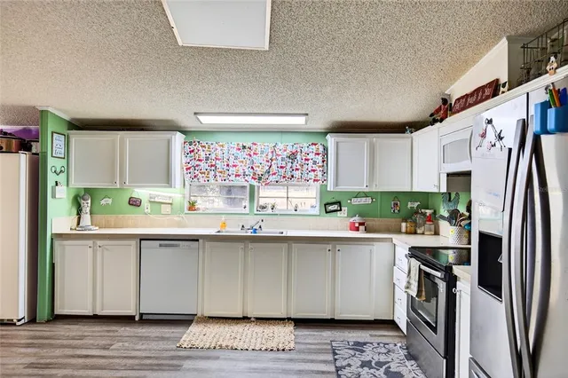 $425,000 | 650 Northeast 170th Avenue, Williston, FL 32696