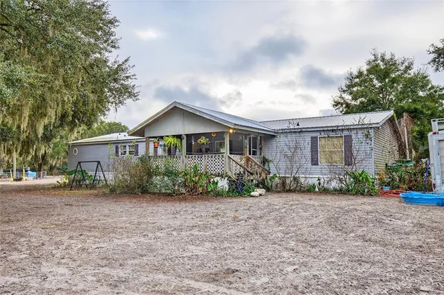 $425,000 | 650 Northeast 170th Avenue, Williston, FL 32696