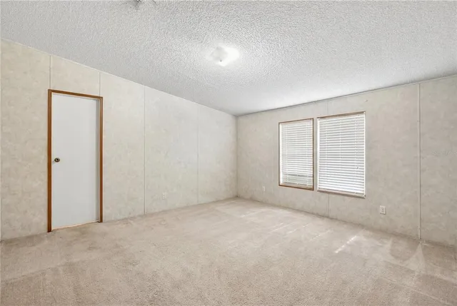 $425,000 | 650 Northeast 170th Avenue, Williston, FL 32696