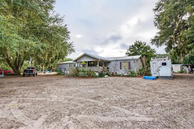 $425,000 | 650 Northeast 170th Avenue, Williston, FL 32696