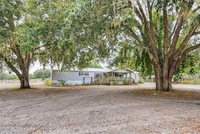 $425,000 | 650 Northeast 170th Avenue, Williston, FL 32696