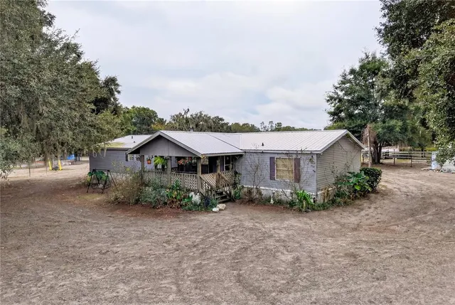 $425,000 | 650 Northeast 170th Avenue, Williston, FL 32696