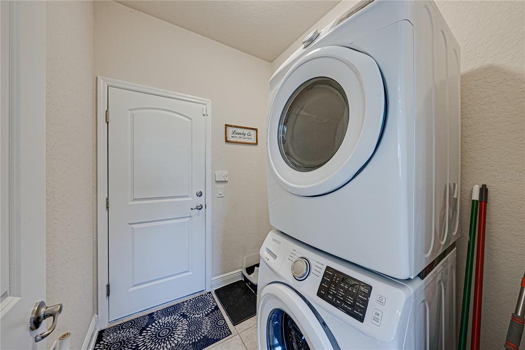 4734 Lathloa Loop Lakeland, FL 33811 - Photo 11 of 65