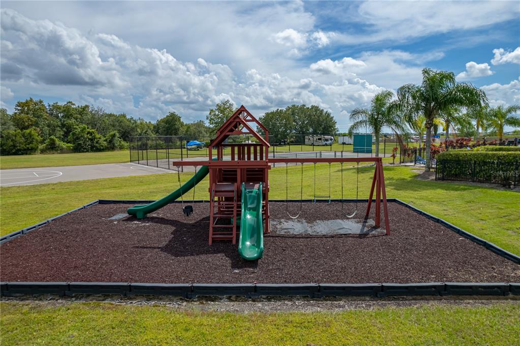 4734 Lathloa Loop Lakeland, FL 33811 - Photo 71 of 87