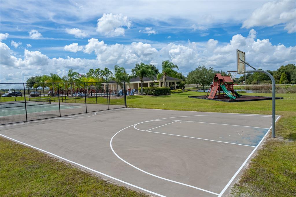 4734 Lathloa Loop Lakeland, FL 33811 - Photo 77 of 87 a view of a basket ball ground