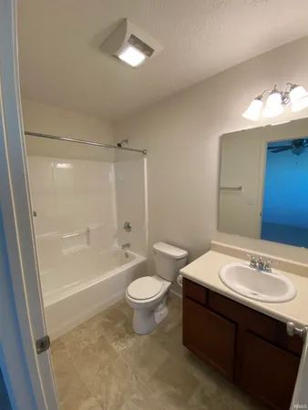 $1,595 | 317 North 24th Street, Lafayette, IN 47904