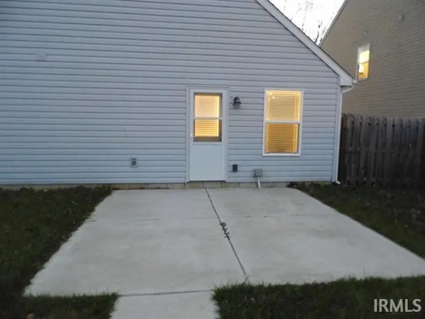 $1,595 | 317 North 24th Street, Lafayette, IN 47904