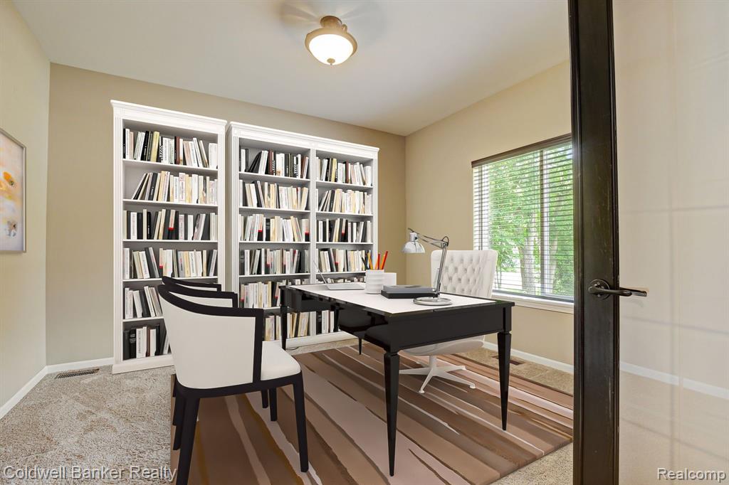 2933 Dearborn Avenue Rochester Hills, MI 48309 - Photo 3 of 26
