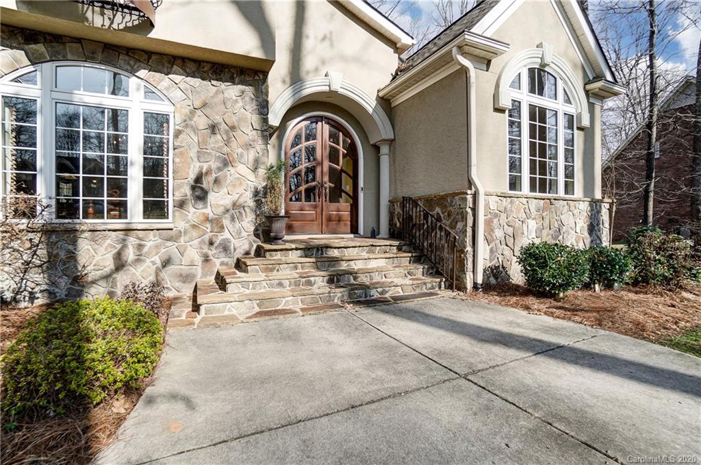457 Riding Trail Road York, SC 29745 - Photo 4 of 40 Gallery Image 4