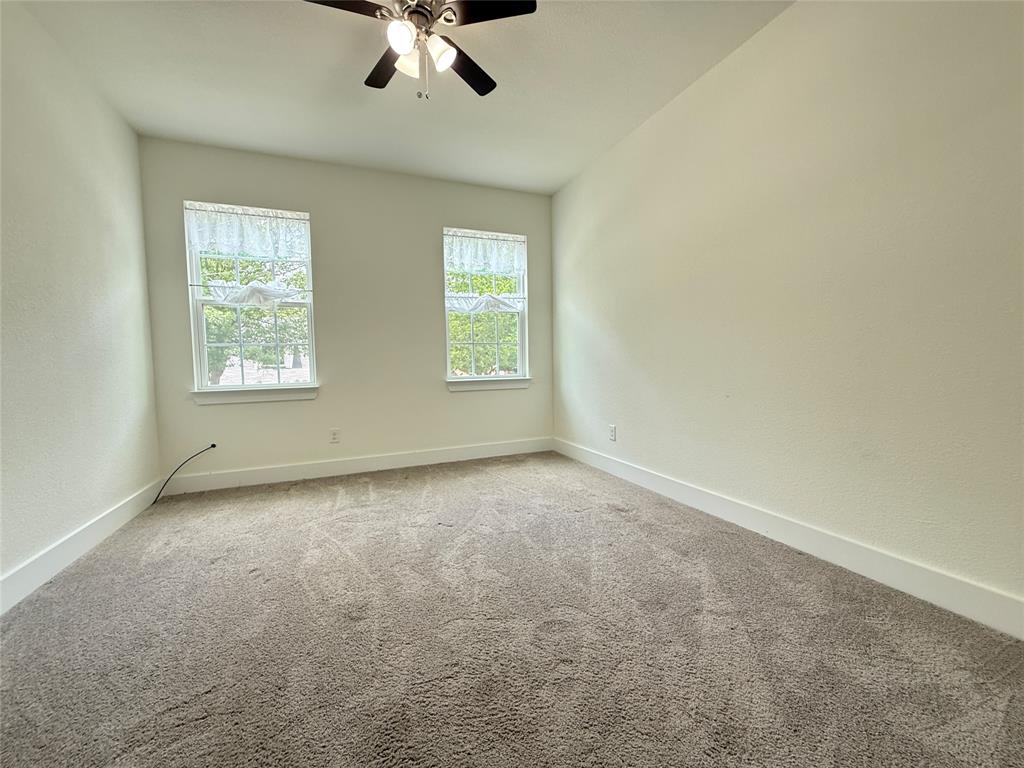 201 East 10th Street Kaufman, TX 75142 - Photo 19 of 29