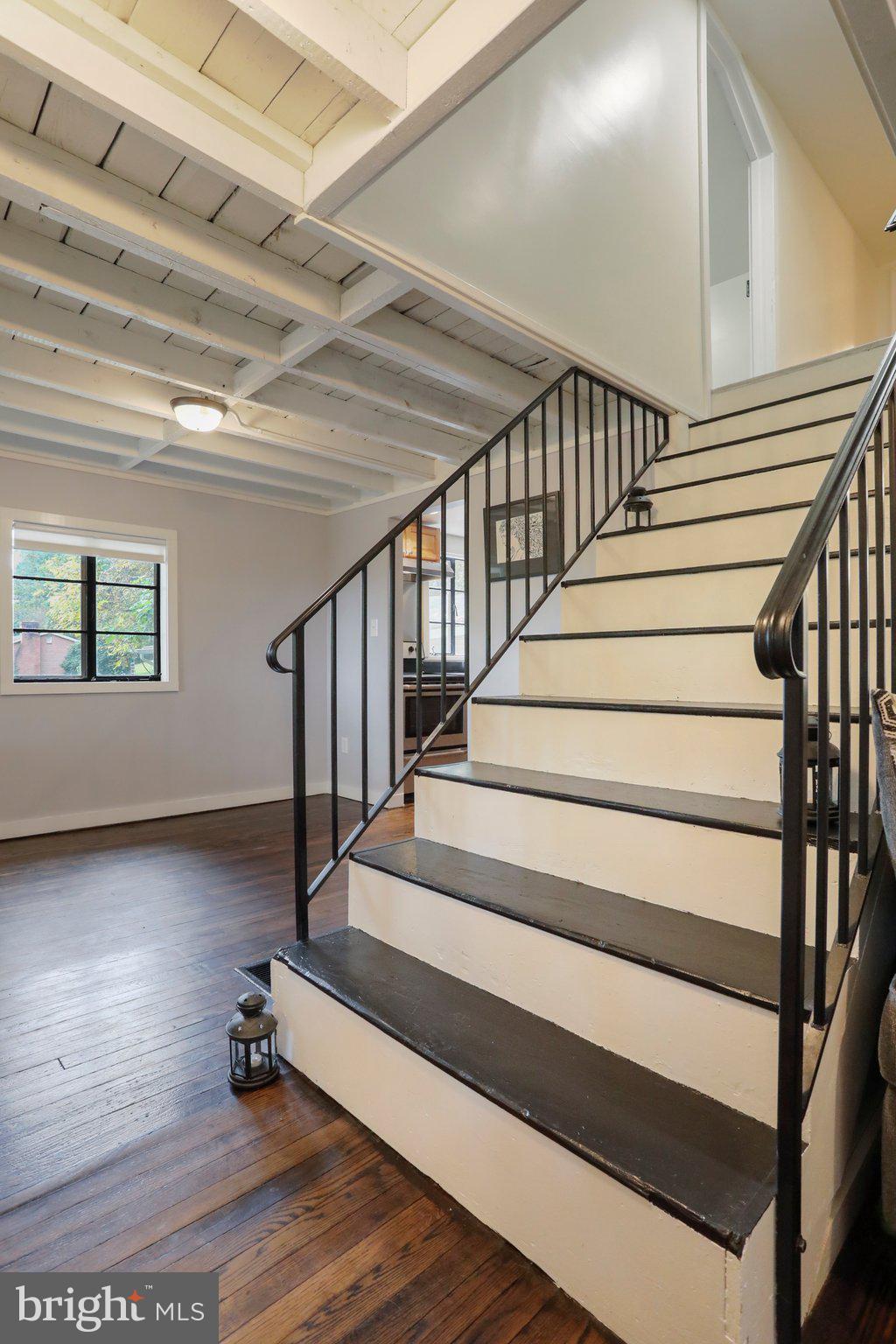 7022 Mountain Church Road Middletown, MD 21769 - Photo 6 of 56 Gallery Image 6