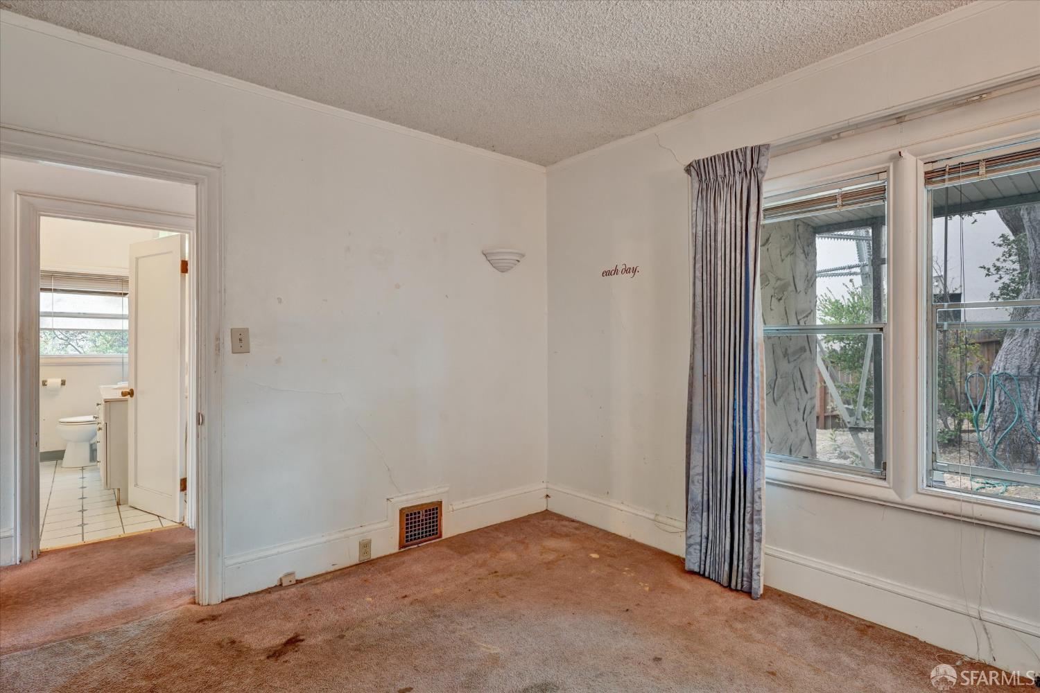 1363 Bates Road Oakland, CA 94610 - Photo 24 of 43 Gallery Image 24