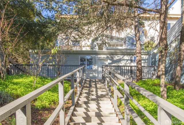 $835,000 | 290 Holladay Avenue, San Francisco, CA 94110
