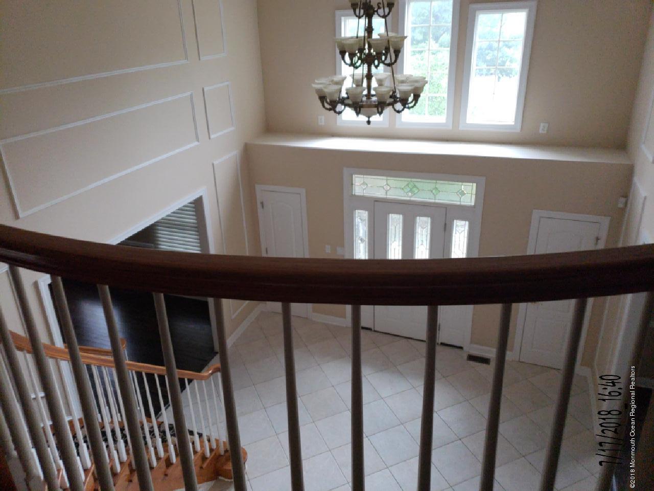 31 Gallant Fox Road Tinton Falls, NJ 07724 - Photo 2 of 27 20180717_164029